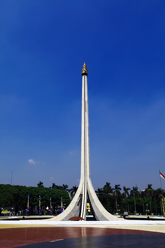 Miniatur Indonesia Di Taman Mini Indonesia Indah Pesona