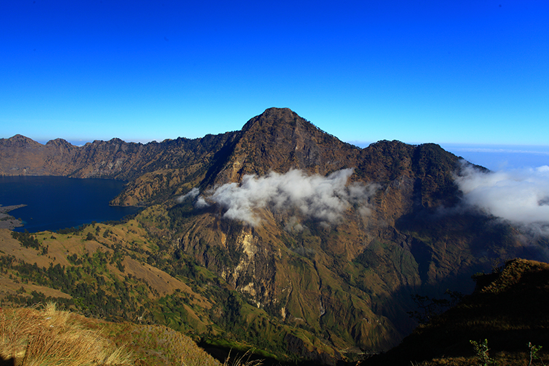 10 Puncak Gunung Tertinggi Di Indonesia Pesona Indonesia