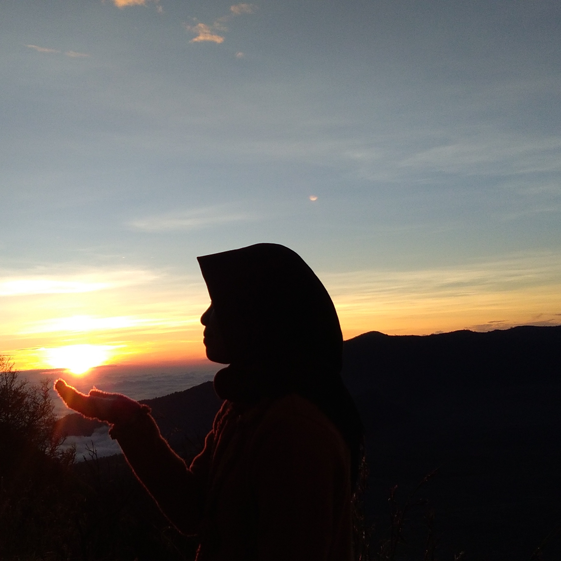 Nikmati Sunrise Dan Sunset Di Gunung Bromo Pesona Indonesia