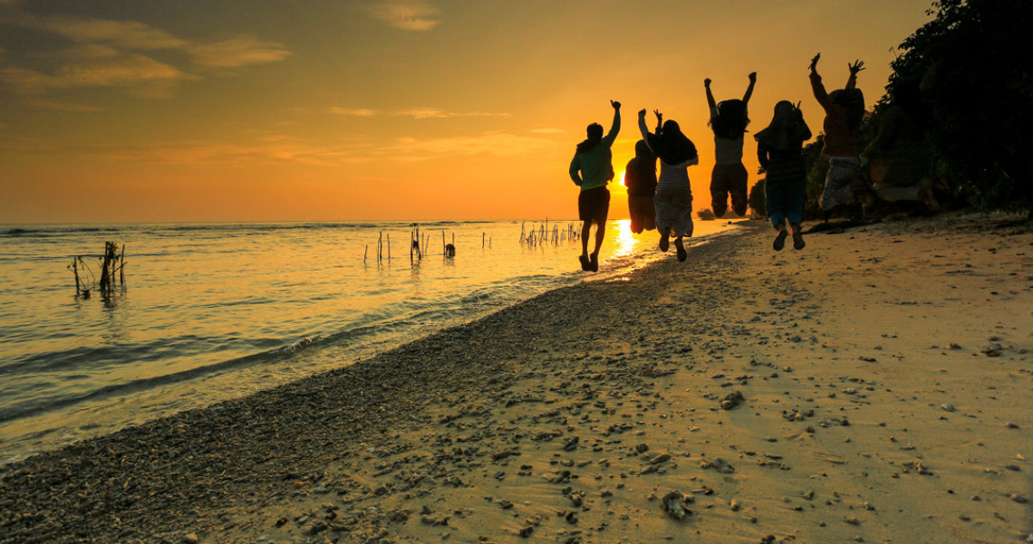 3 Pulau Kece Island Hopping Di Ujung Barat Pulau Jawa