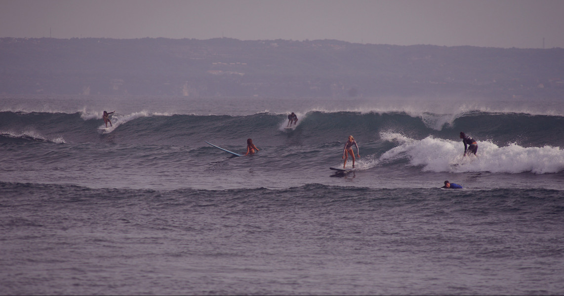 Perkenalkan Pantai Sorake Nias Selatan Gelar Surfing