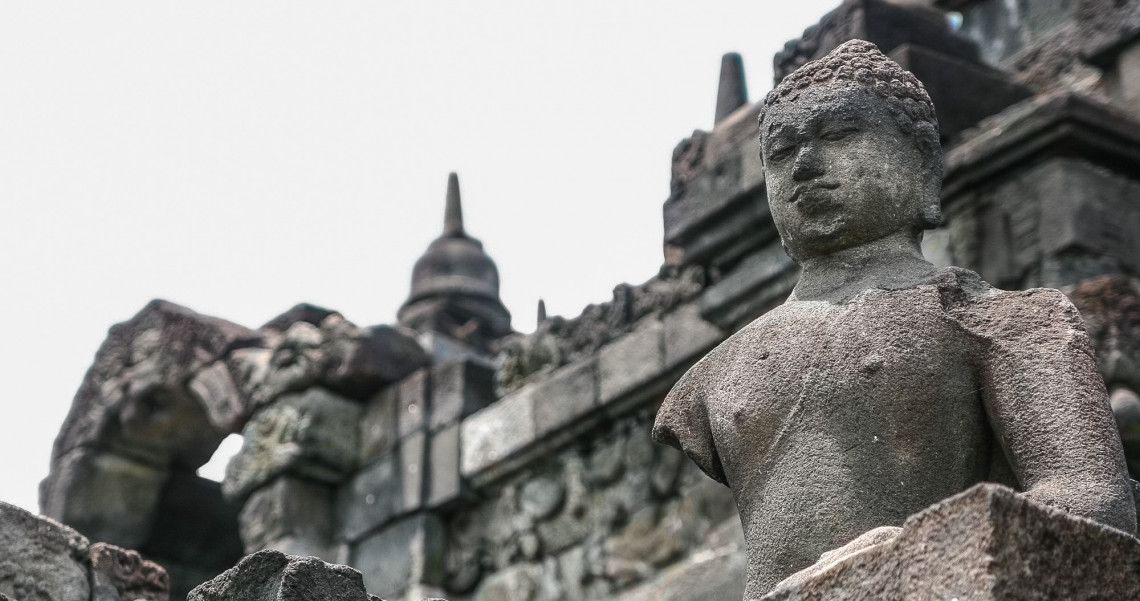 Berapa Jumlah Patung Di Candi Borobudur Ini Jawabannya