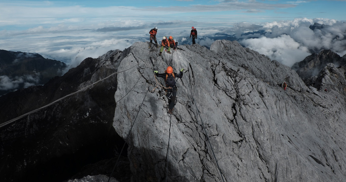 Unduh 8100 Koleksi Gambar Gunung Jayawijaya Papua Paling Bagus HD