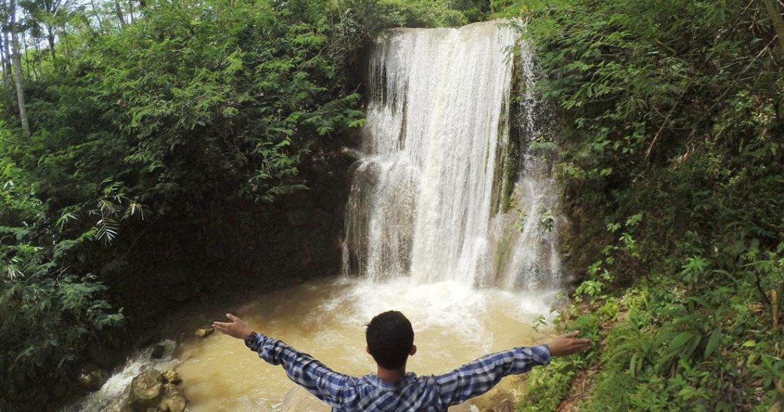 Grojogan Sewu Hidden Paradise Di Jogja Barat Pesona Indonesia