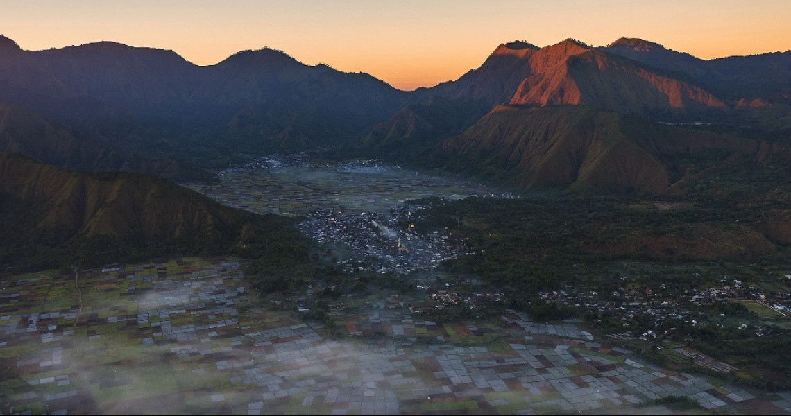 Lombok Timur Pesona Indah Di Kaki Gunung Rinjani Pesona