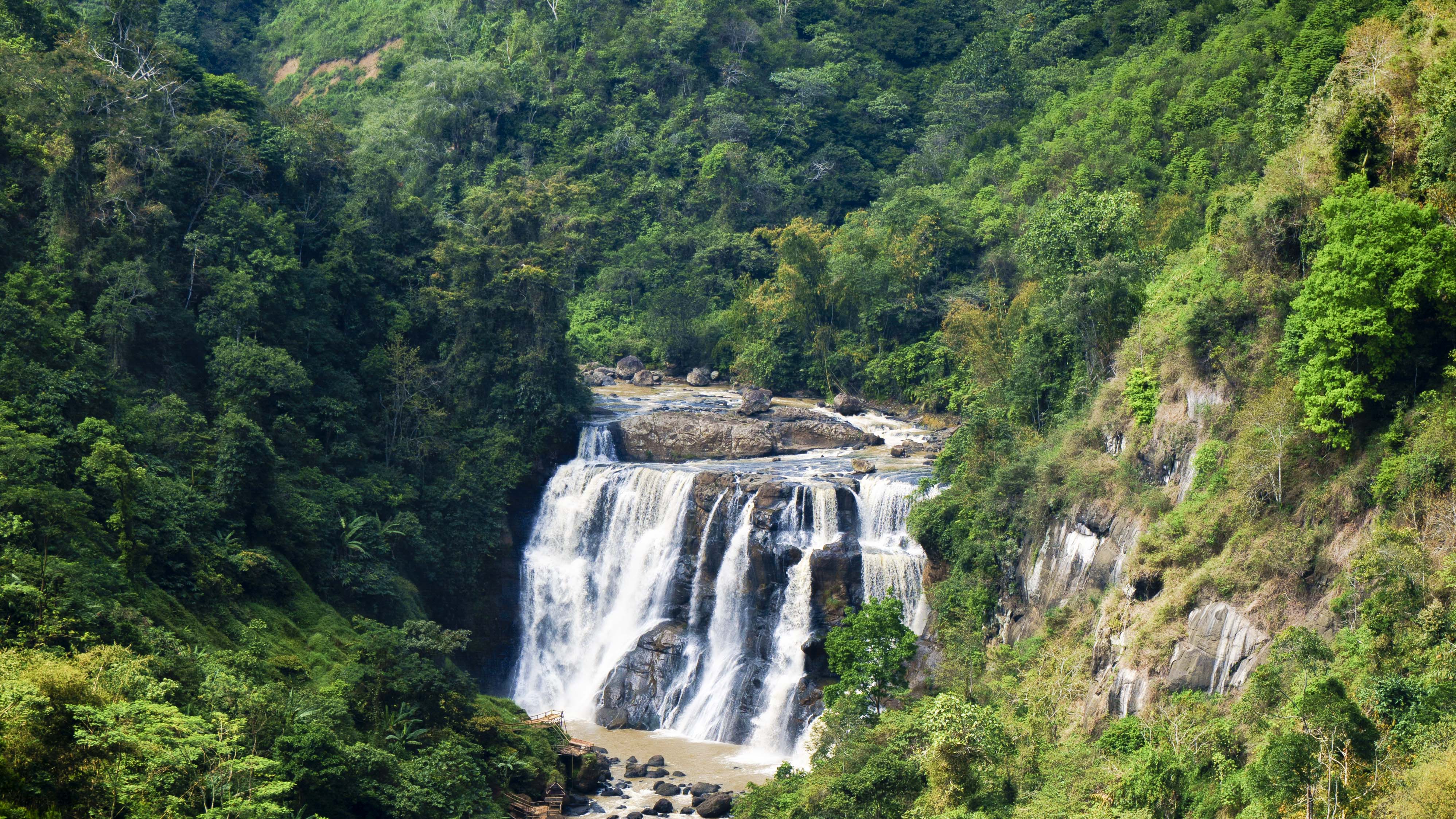 Pesona Air Terjun Bertingkat Tiga Curug Malela 538481010 Jpg