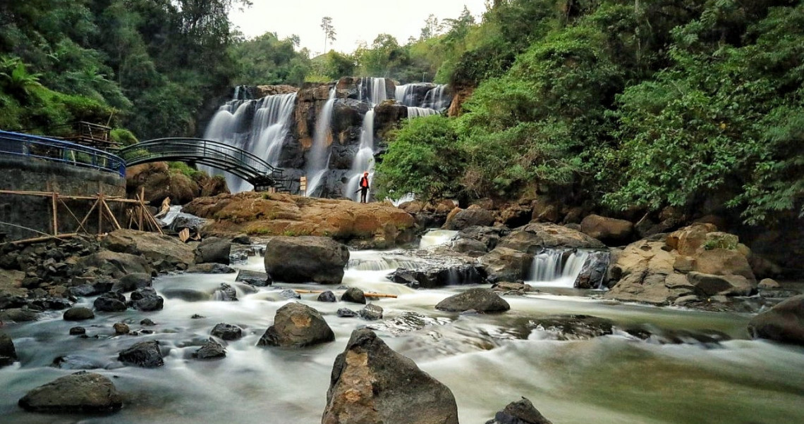 Menikmati Surga Tersembunyi Curug Malela Yang Anggun Pesona