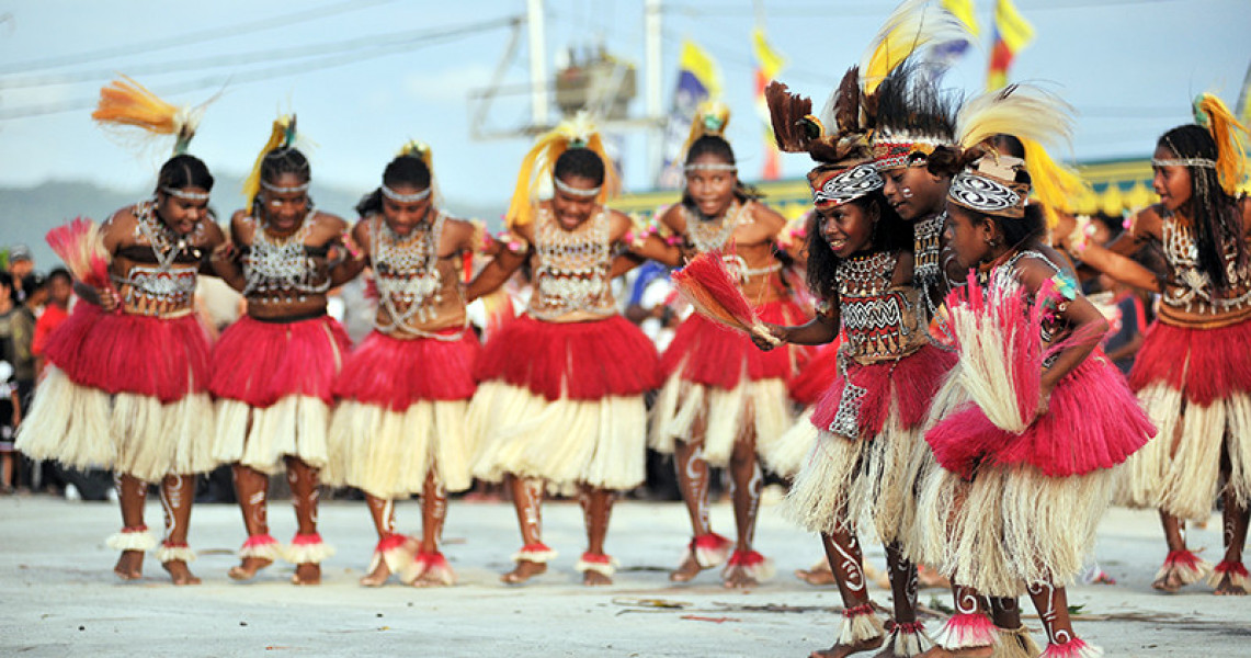  Rok Rumbai  Rok  Adat Orang Papua Pesona Indonesia