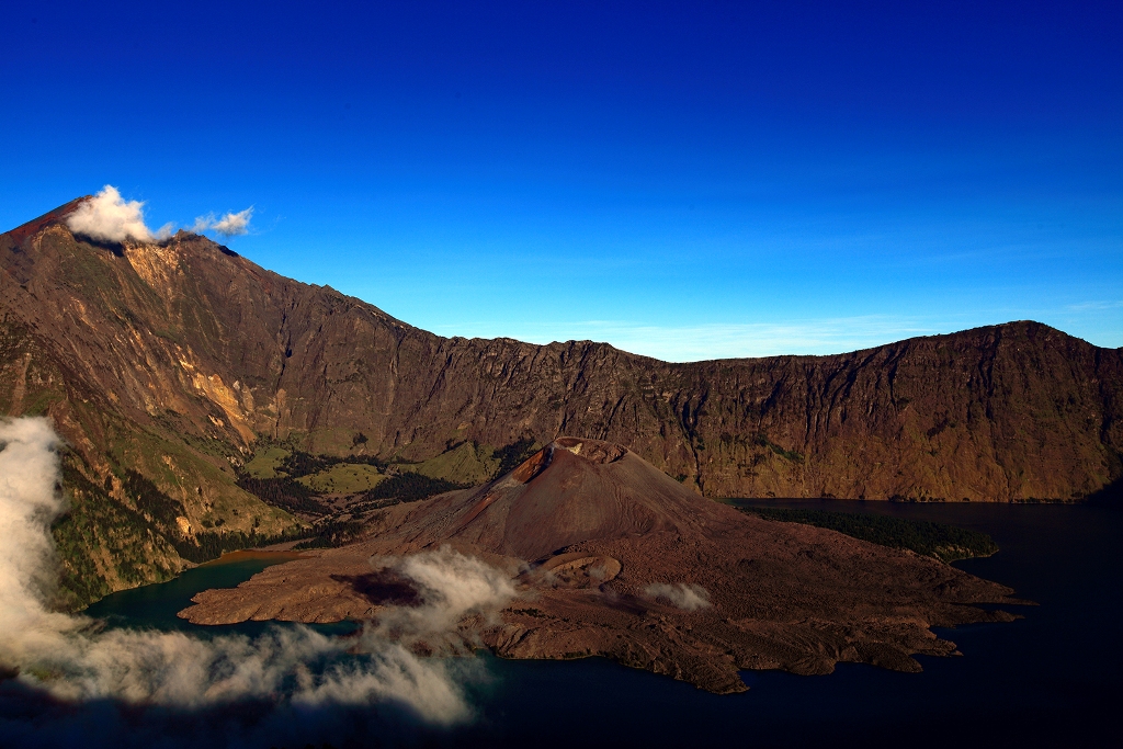 Segara Anak Surga Tersembunyi Di Gunung Rinjani Pesona