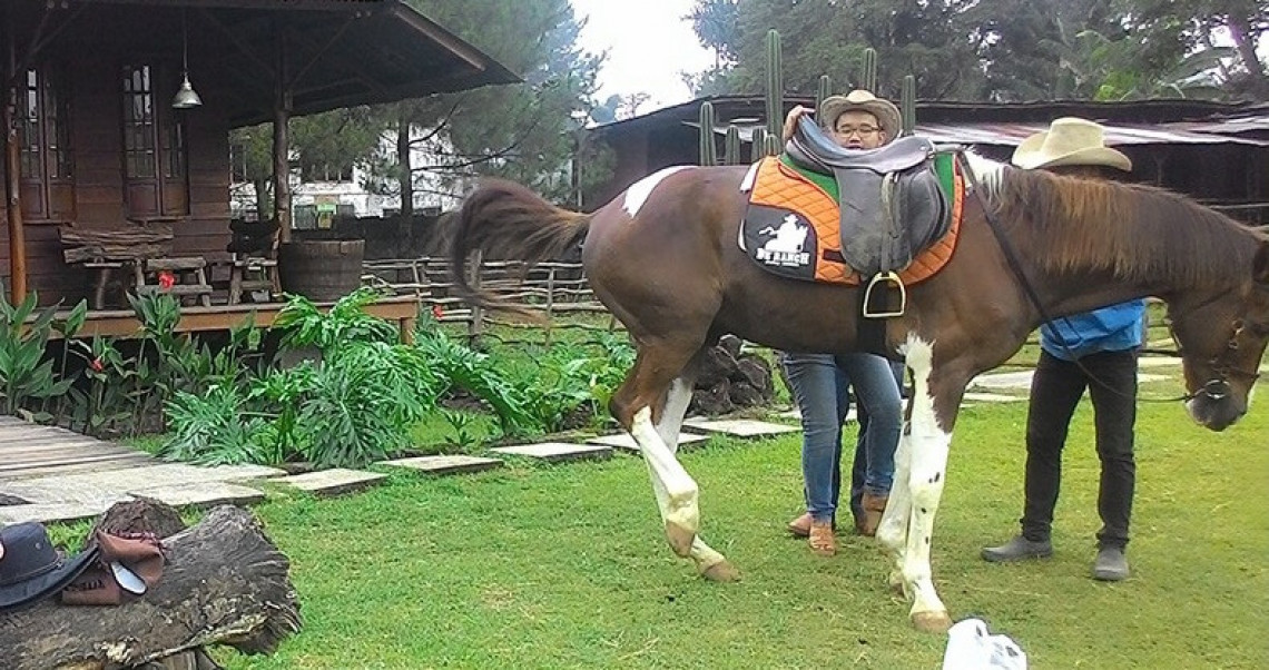 Serasa Jadi Koboi Di De Ranch Lembang Pesona Indonesia