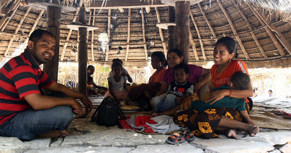 Suku Timor Berpegang Teguh Pada Lindungan Uis Neno Pesona