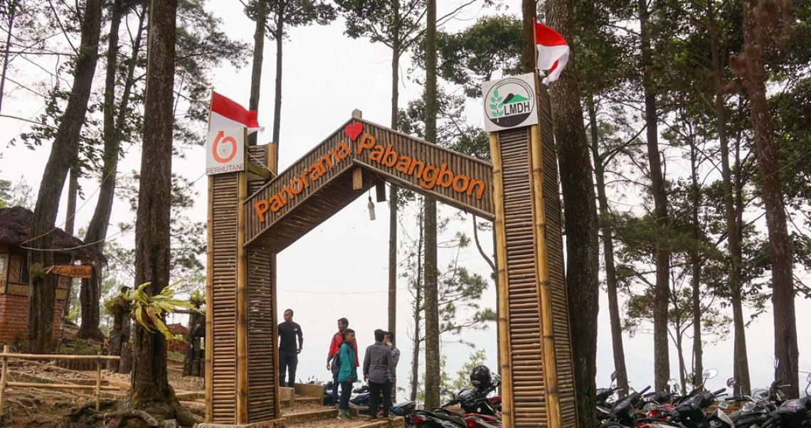 Wisata Hemat Hutan Instagramable Pabangbon Bogor Pesona